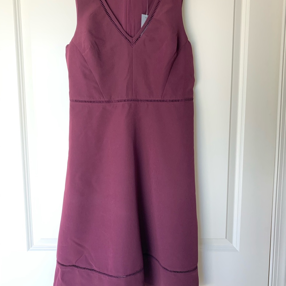 Dress - Picture 7 of 8